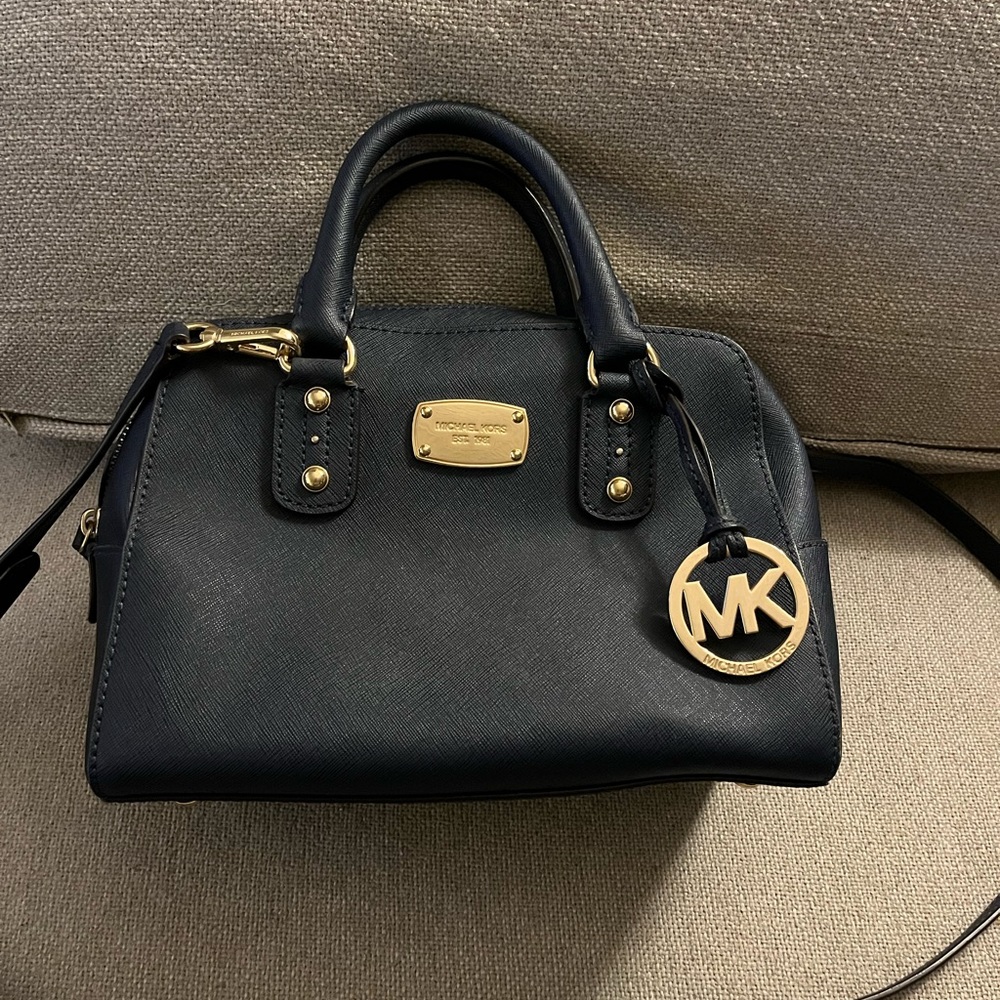 Michael Kors purse - beautiful and functional!
